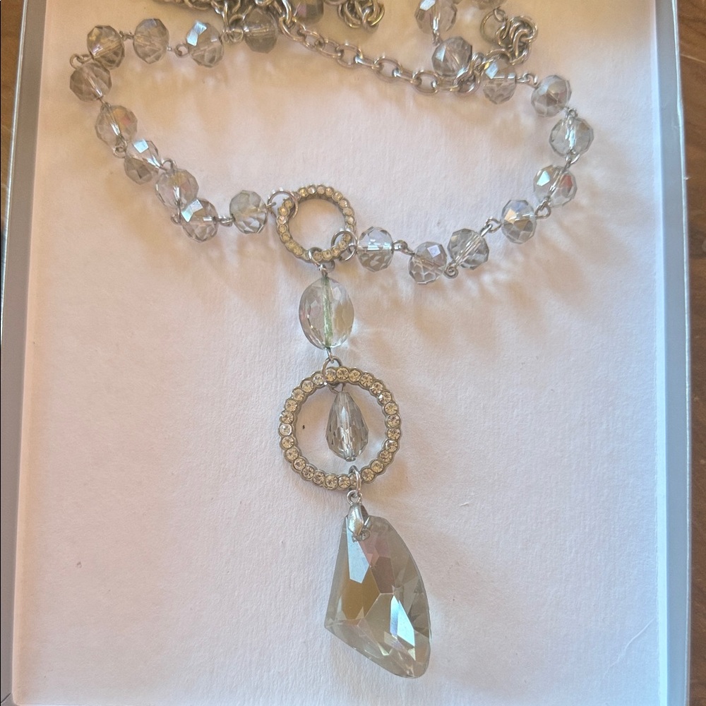 Elegant Silver Crystal Necklace